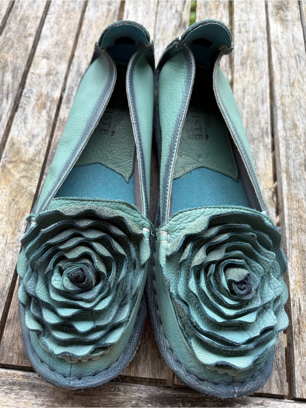 L’Artiste DEZI Slip-On Soft Leather Loafer Like New